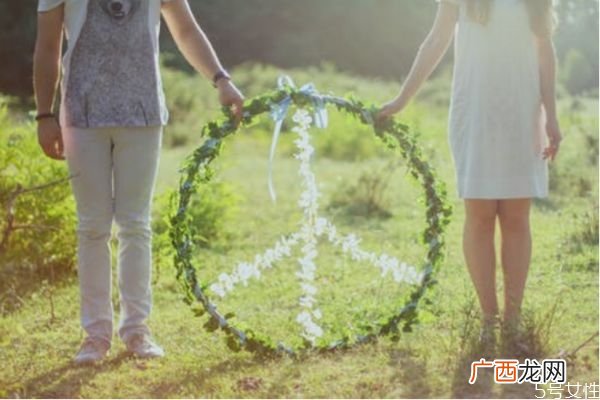 怎么正确看待自己的初恋什么叫真正的初恋