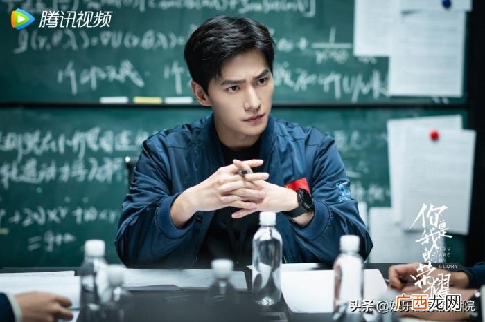 硬汉男星和迪丽热巴，成了杨洋和迪丽热巴人生中的一道分水岭