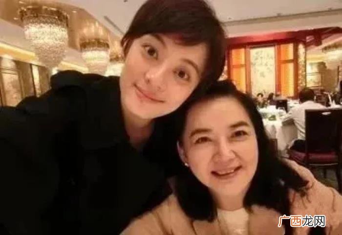 陈伟霆的女友有谁，陈伟霆女友竟然是何穗