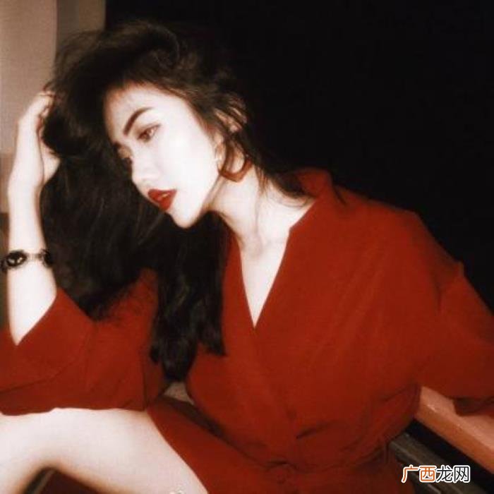 怎么安慰失恋的女生，朋友失恋了就用这10句话安慰她
