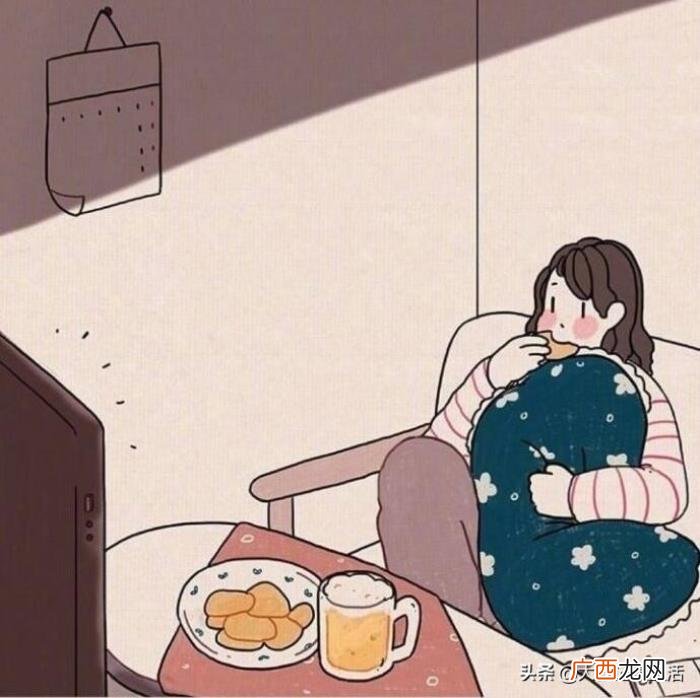 在干嘛怎么回复幽默,女生问在干嘛回答技巧