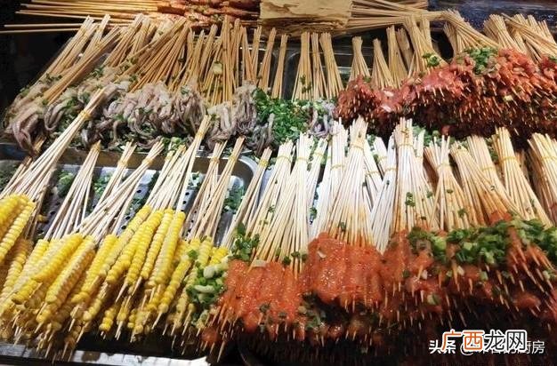 做什么小吃简单又赚钱,卖什么小吃简单又挣钱