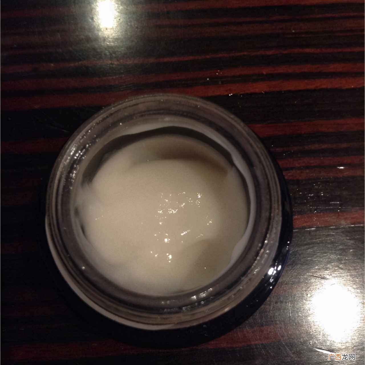 两款眼霜对比分析 兰蔻眼霜和雅诗兰黛眼霜哪个好