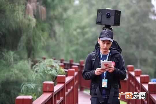 揭秘百度地图采集员：寻宝者、侦探和挑战者的