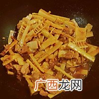 肉片焖春笋