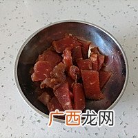 简单易做的牛肉炒洋葱