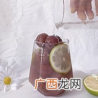 网红葡萄冰气泡水，太治愈了
