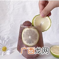 网红葡萄冰气泡水，太治愈了