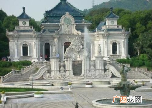 雪松图片 关于现代社会园林的图片