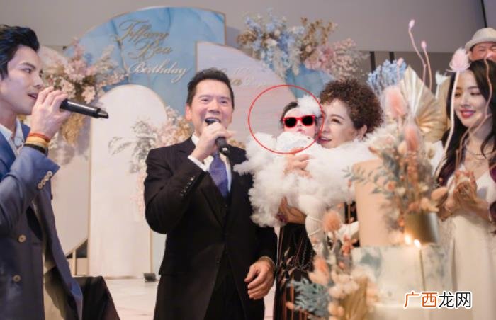 郭碧婷和向佐是真的吗，向太曝向佐郭碧婷已领证