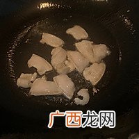 到了湘菜馆必点的肉汤泡饭