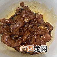 到了湘菜馆必点的肉汤泡饭