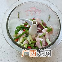 湖北大悟县特色小吃，香葱鲜肉薄饼