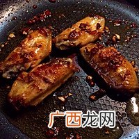 超正宗湘菜，姜爆鸡翅&amp;amp;干锅花菜便当，鲜香劲爽！