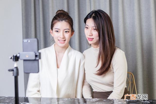 2021年适合一人开店的项目,2021年开什么实体店比较好