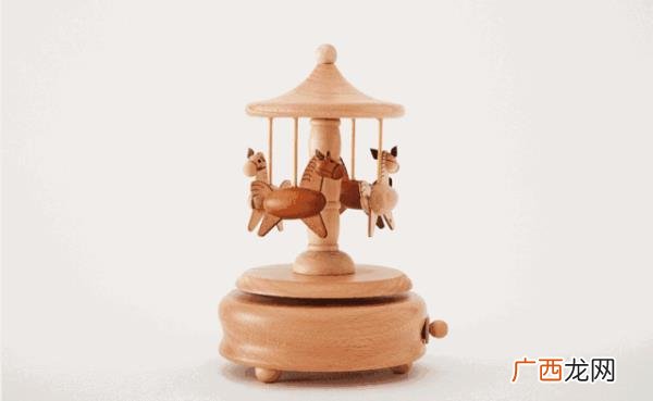 女生最想要的生日礼物排行榜，女生生日礼物送什么好