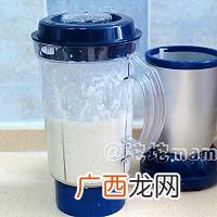 湖北特色小吃腊肉炒豆丝