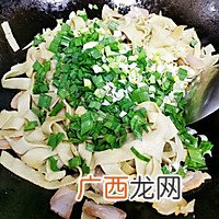 绿豆豆丝 极具湖北风味的腊肉炒豆丝