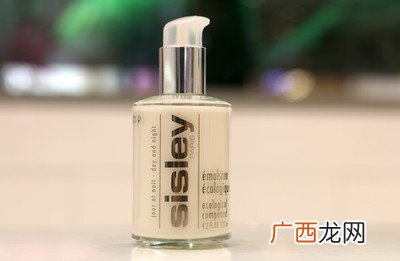 希思黎全能乳液怎么样_适合油皮吗