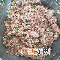 湘菜-娇小可人的一口酿豆腐