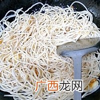 浓郁湖北风味—肉丝炒米粉