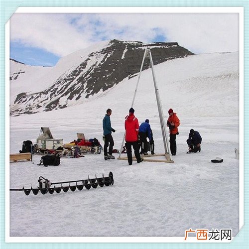 下午的形容词是什么 下午这个词可以用什么替代