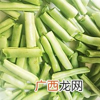 川湘菜馆必点菜～豆角炒茄子