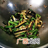 川湘菜馆必点菜～豆角炒茄子