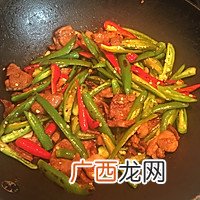 荷包蛋辣椒炒肉 湘菜-农家一碗香