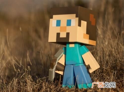 我的世界红石隐藏门制作方法