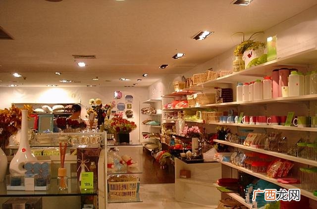 适合女人的小生意实体店,女生开店卖什么好实体店
