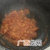 快手暖心西红柿金针菇肥牛汤