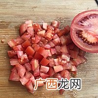 快手暖心西红柿金针菇肥牛汤