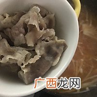 快手暖心西红柿金针菇肥牛汤