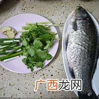 鲫鱼豆腐汤