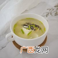 鲫鱼豆腐汤