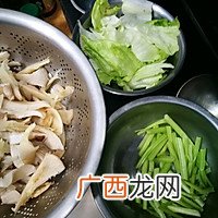 清真水煮牛肉