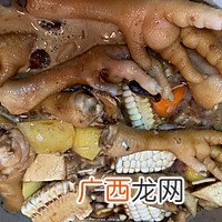 江浙菜-大虾鸡脚焖锅
