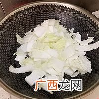白菜炖粉条，给肉都不换