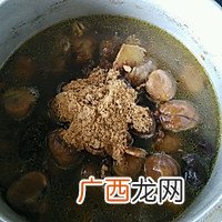 栗子炖鸡汤——月子汤品