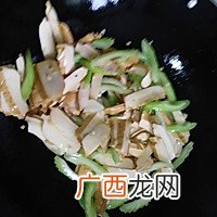 清真西芹炒豆腐干