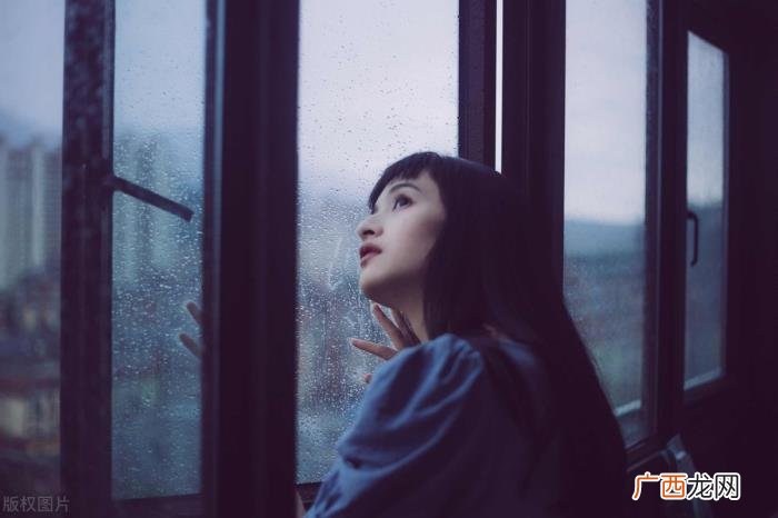 巨蟹女喜欢一个人,巨蟹女爱上你才会有的3种表现