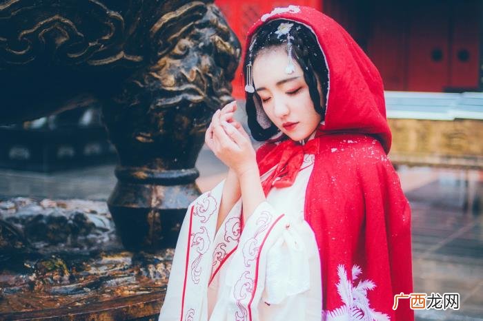 巨蟹座和什么星座相配，巨蟹座适合恋爱的三大星座
