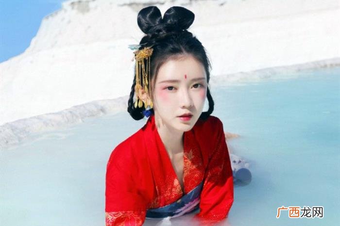 巨蟹座和什么星座相配，巨蟹座适合恋爱的三大星座