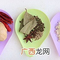 红烧排骨，酱香十足!