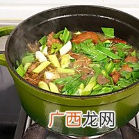 小鸡蘑菇炖粉条