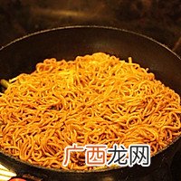 烧肉豆角焖面