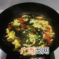 西红柿紫菜蛋花汤