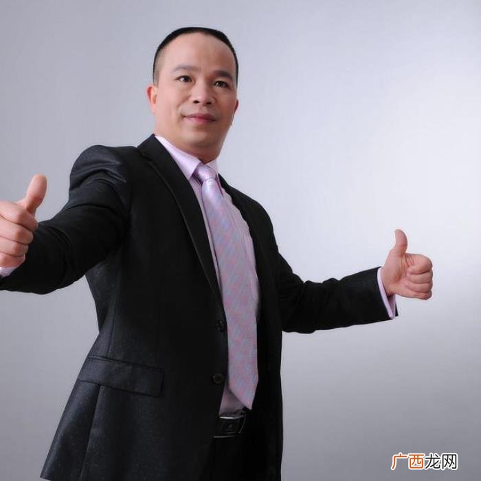 婚礼的主持人开场白台词 婚礼主持开场白