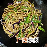 青椒炒茄子